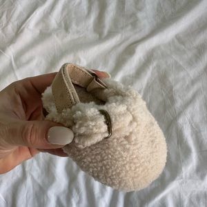 Baby Gap Sherpa Clogs